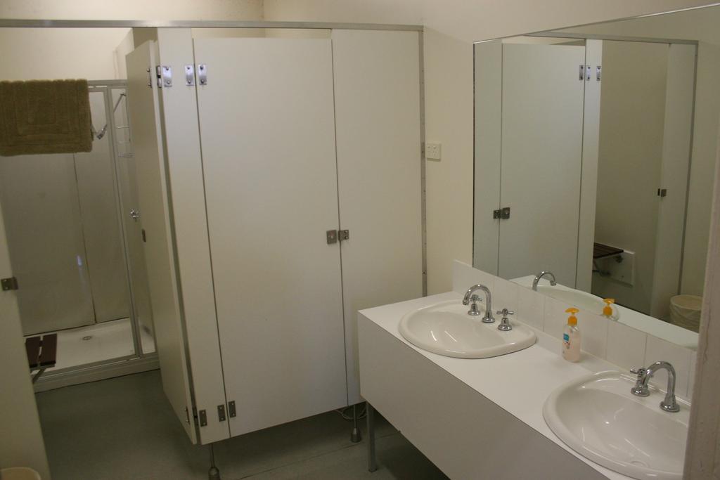 לונסטון Arthouse Hostel מראה חיצוני תמונה