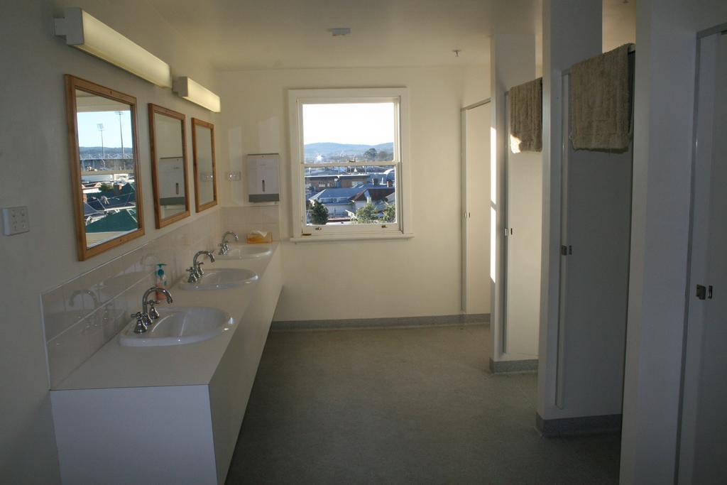 לונסטון Arthouse Hostel חדר תמונה