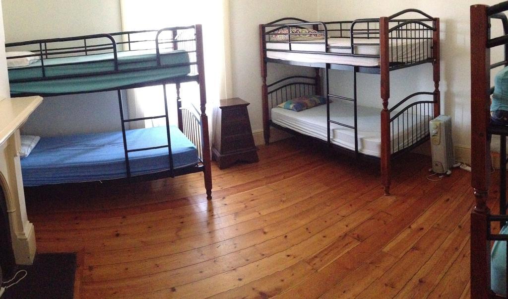 לונסטון Arthouse Hostel חדר תמונה